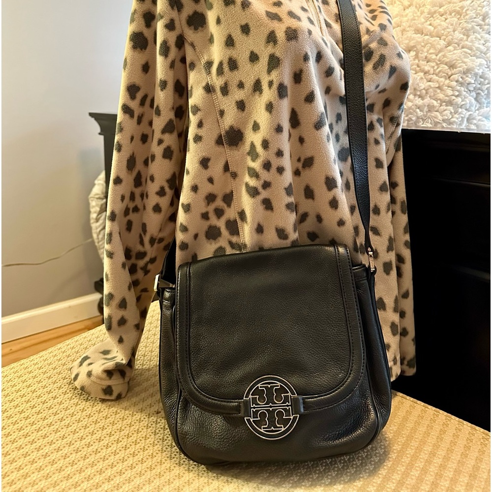 Tory Burch Everly Soft Saddle Bag Pebbled Leather Crossbody